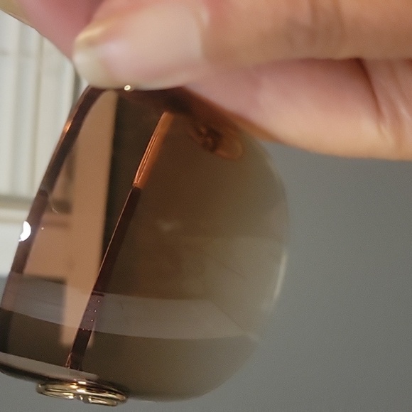 Vintage GUCCI Sunglasses - Picture 7 of 14